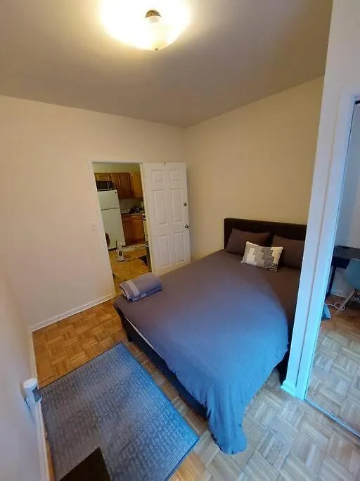 ✪ Large 2 Bedrooms ✪ Queen Beds ✪ Work Stations New York Apartment
